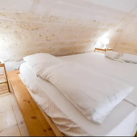 Urban Flat Dante Bari