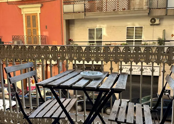 Urban Flat Dante Bari