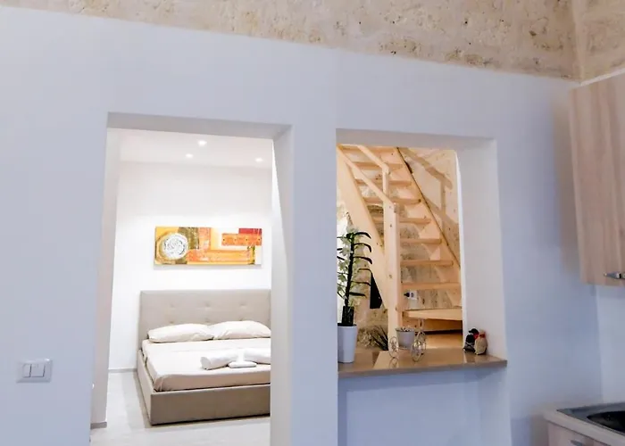 Urban Flat Dante * Bari