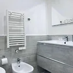 Urban Flat Dante Daire Bari