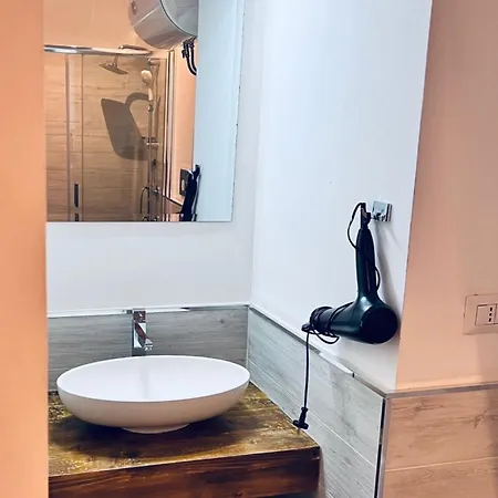 Lägenhet Urban Flat Dante