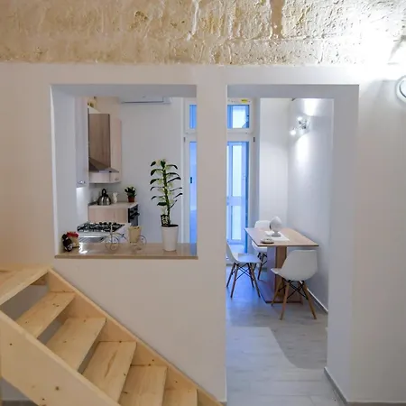 Апартаменти Urban Flat Dante